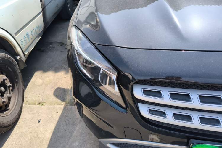 Used Mercedes-Benz GLA 2017 GLA 200 Sport Edition Right Front Headlight