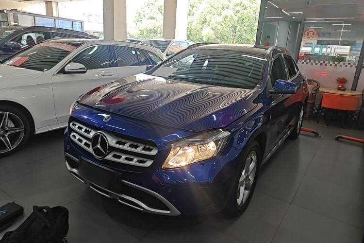 Used Mercedes-Benz GLA 2017 GLA 200 Sport Edition Guazi used car, China used car export, Used car for sale, Used  cars, Cheapest cars for sale