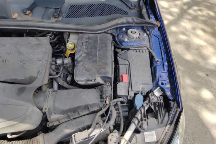 Used Mercedes-Benz GLA 2017 GLA 200 Sport Edition Engine Bay Left