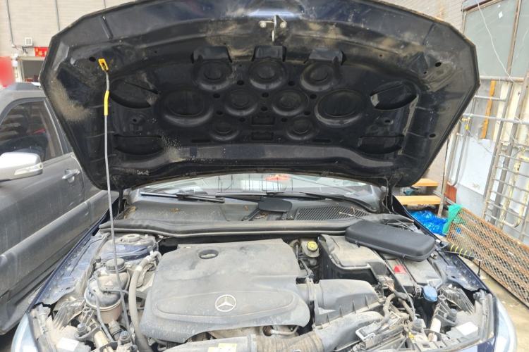 Used Mercedes-Benz GLA 2017 GLA 200 Sport Edition Engine Bay
