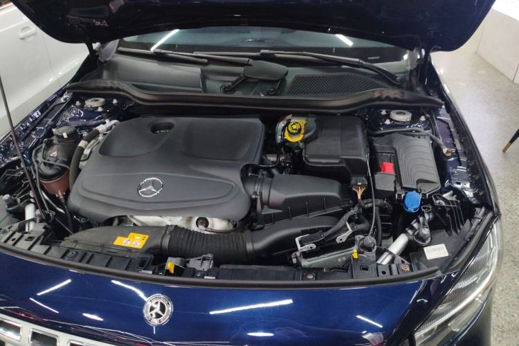 Used Mercedes-Benz GLA 2017 GLA 200 Sport Edition Engine Bay