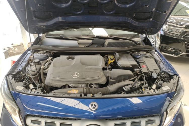 Used Mercedes-Benz GLA 2017 GLA 200 Sport Edition Engine Bay