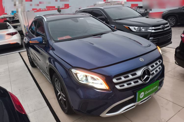 Used Mercedes-Benz GLA 2017 GLA 200 Fashion Model Exterior 2