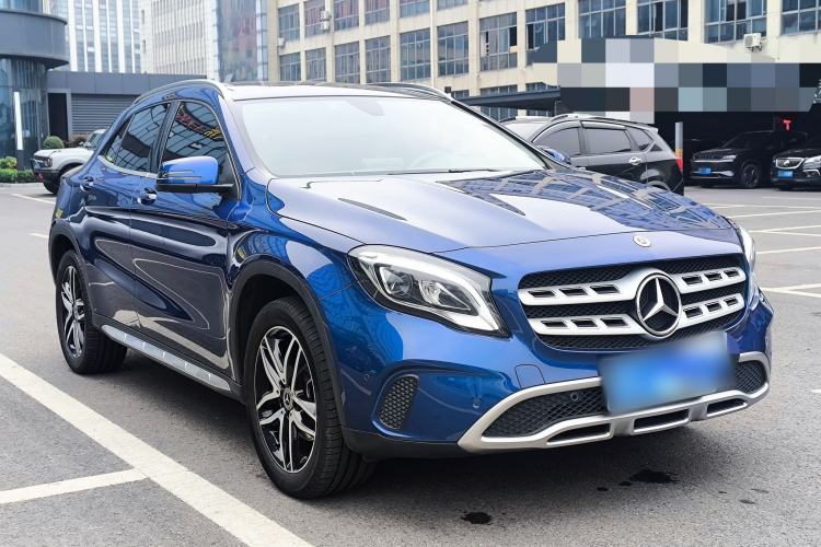 Used Mercedes-Benz GLA 2017 GLA 200 Fashion Model Exterior 2