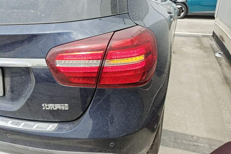 Used Mercedes-Benz GLA 2017 GLA 200 Sport Edition Exterior 3