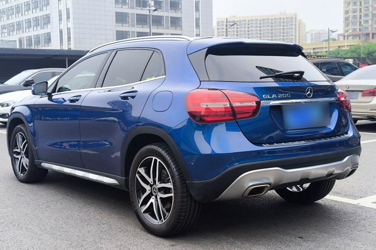 Used Mercedes-Benz GLA 2017 GLA 200 Fashion Model Exterior 3