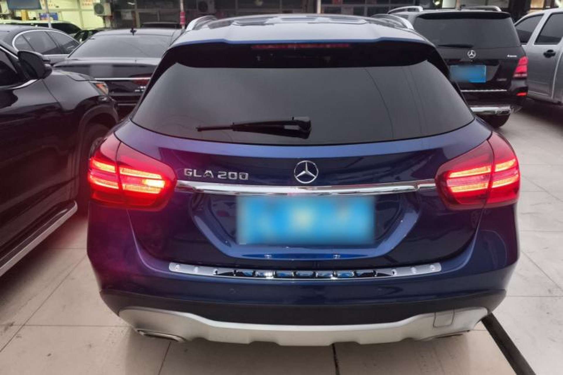 Used Mercedes-Benz GLA 2017 GLA 200 Fashion Model Exterior 4