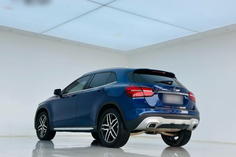 Used Mercedes-Benz GLA 2017 GLA 200 Fashion Model Exterior 4