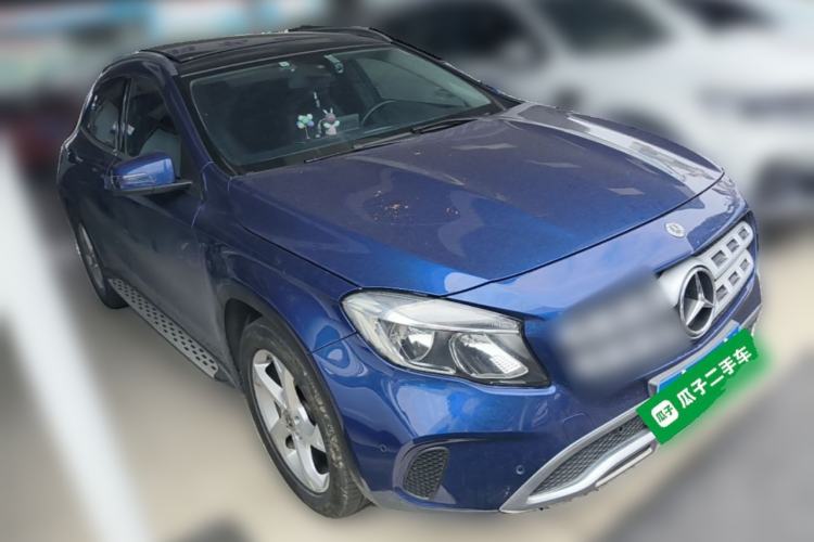 Used Mercedes-Benz GLA 2017 GLA 200 Sport Edition Front Right 45 Deg