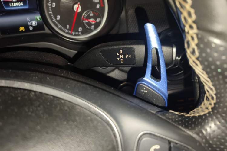 Used Mercedes-Benz GLA 2017 GLA 200 Fashion Model Gear Lever