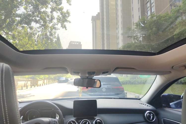 Used Mercedes-Benz GLA 2017 GLA 200 Fashion Model Headliner