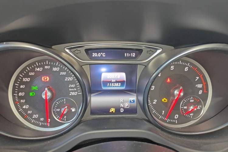 Used Mercedes-Benz GLA 2017 GLA 200 Sport Edition Instrument Cluster