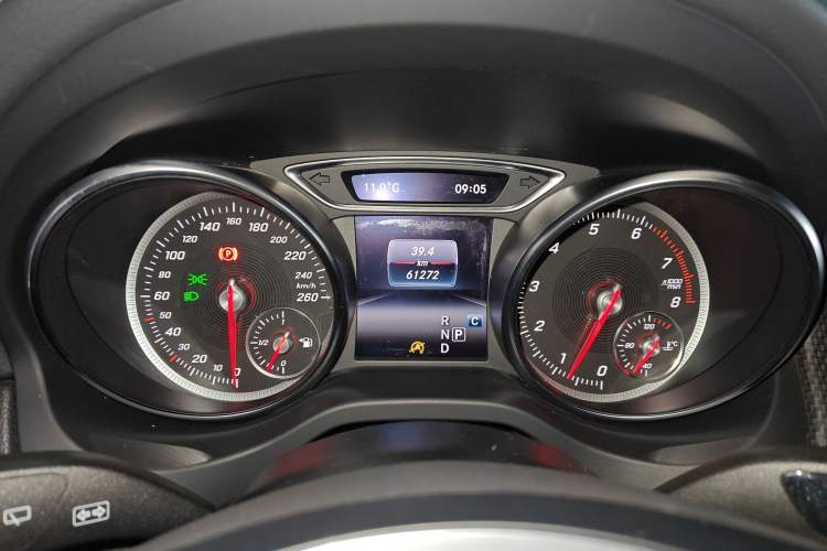 Used Mercedes-Benz GLA 2017 GLA 200 Fashion Model Instrument Cluster