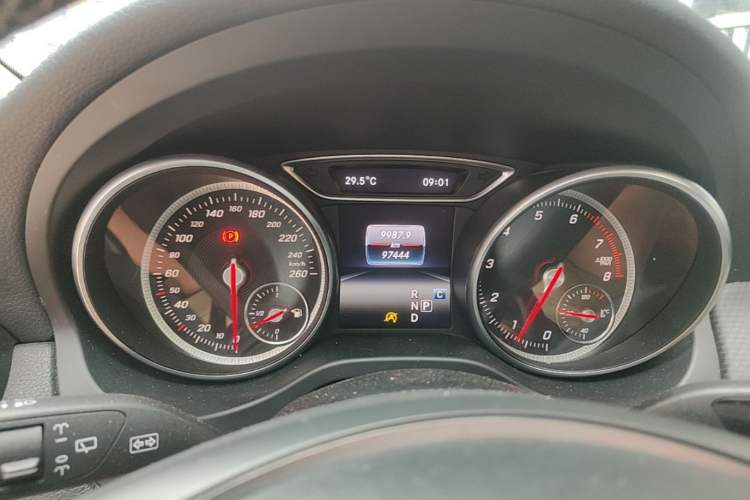 Used Mercedes-Benz GLA 2017 GLA 200 Fashion Model Instrument Cluster