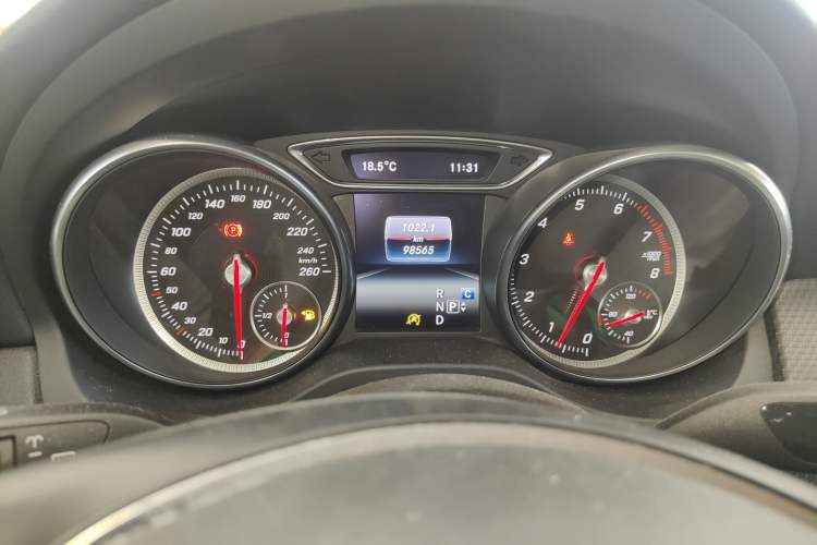 Used Mercedes-Benz GLA 2017 GLA 200 Sport Edition Instrument Cluster