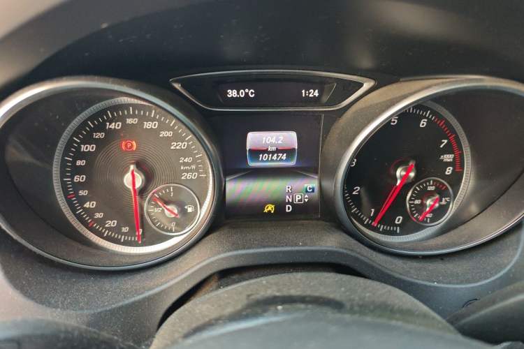 Used Mercedes-Benz GLA 2017 GLA 200 Fashion Model Instrument Cluster