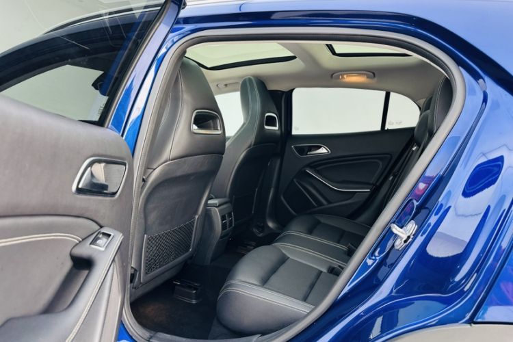 Used Mercedes-Benz GLA 2017 GLA 200 Fashion Model Interior 1