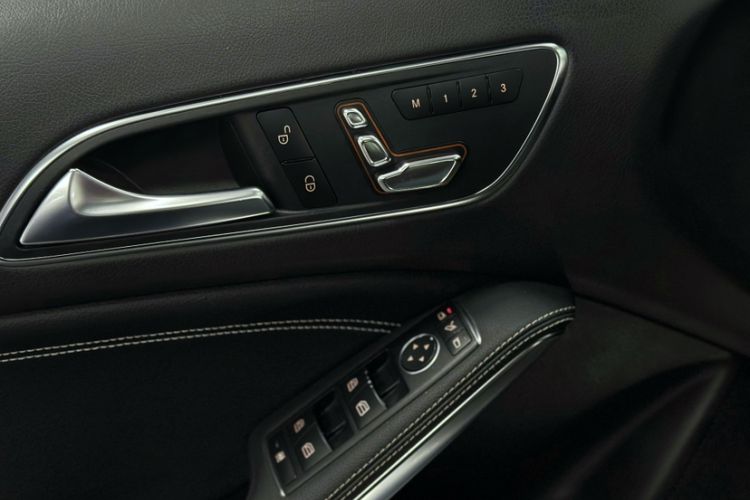 Used Mercedes-Benz GLA 2017 GLA 200 Fashion Model Interior 2