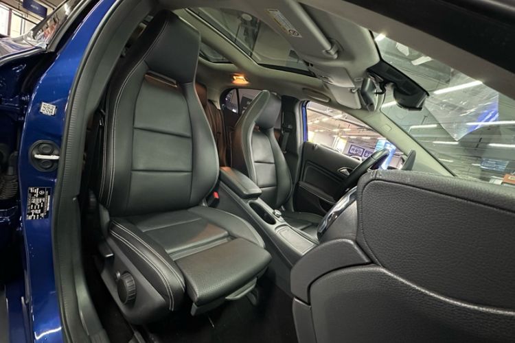 Used Mercedes-Benz GLA 2017 GLA 200 Fashion Model Interior 7