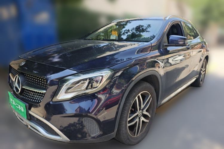 Used Mercedes-Benz GLA 2017 GLA 200 Fashion Model Guazi used car, China used car export, Used car for sale, Used cars, Cheapest cars for sale