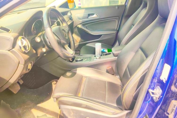 Used Mercedes-Benz GLA 2017 GLA 200 Fashion Model Left Front Seat