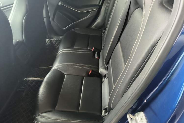 Used Mercedes-Benz GLA 2017 GLA 200 Sport Edition Left Rear Seat