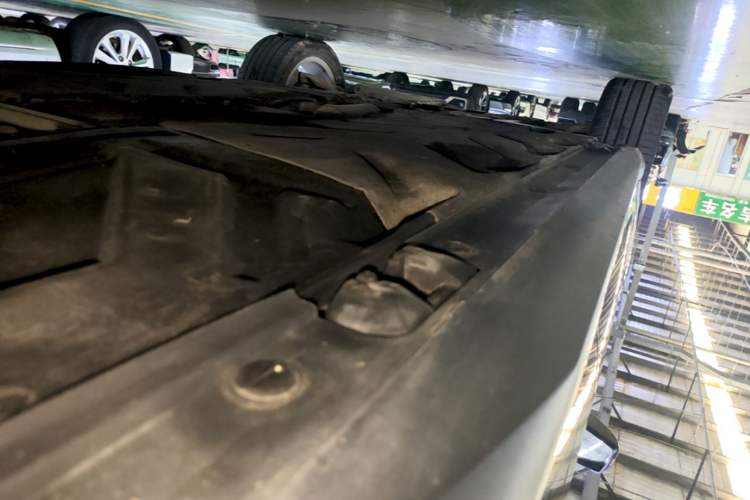 Used Mercedes-Benz GLA 2017 GLA 200 Sport Edition Left Side Sill