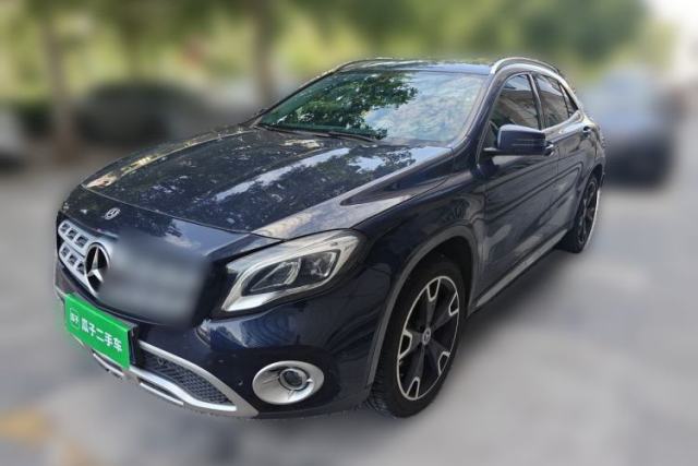 Used Mercedes-Benz GLA 2017 GLA 220 4MATIC Fashion Model