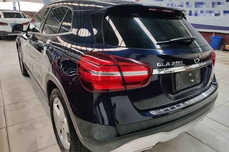 Used Mercedes-Benz GLA 2017 GLA 200 Sport Edition Rear Left 45 Deg