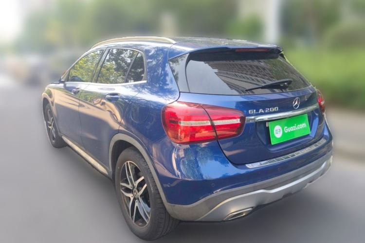 Used Mercedes-Benz GLA 2017 GLA 200 Fashion Model Rear Left 45 Deg