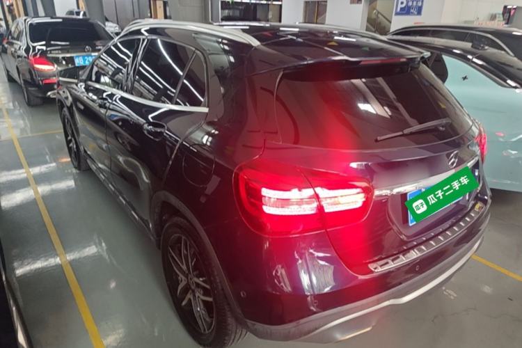 Used Mercedes-Benz GLA 2017 GLA 200 Fashion Model Rear Left 45 Deg