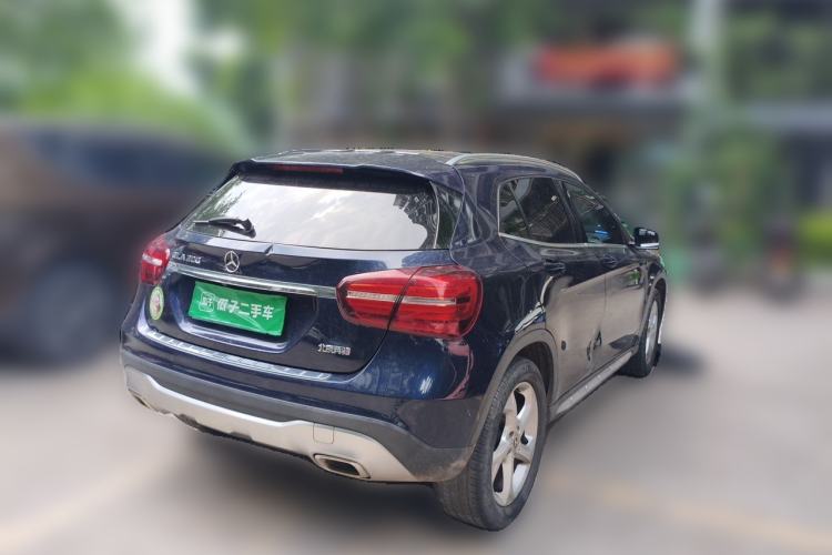 Used Mercedes-Benz GLA 2017 GLA 200 Sport Edition Rear Right 45 Deg