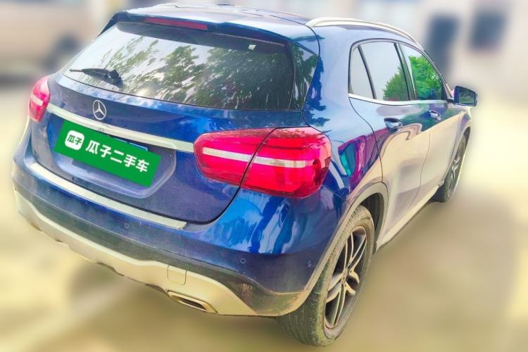 Used Mercedes-Benz GLA 2017 GLA 200 Fashion Model Rear Right 45 Deg