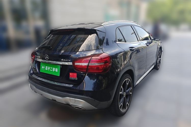 Used Mercedes-Benz GLA 2017 GLA 220 4MATIC Fashion Model Rear Right 45 Deg