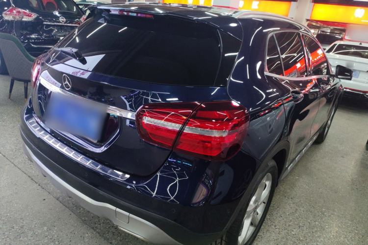 Used Mercedes-Benz GLA 2017 GLA 200 Sport Edition Rear Right 45 Deg