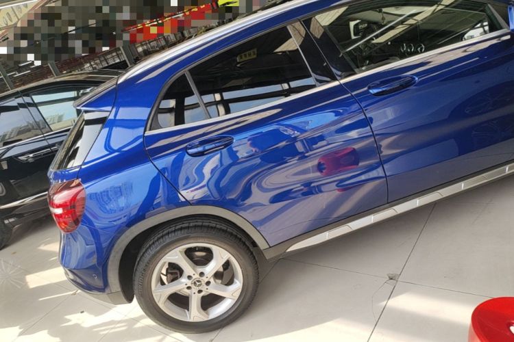 Used Mercedes-Benz GLA 2017 GLA 200 Sport Edition Rear Right 45 Deg