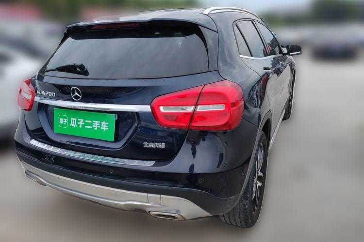 Used Mercedes-Benz GLA 2017 GLA 200 Fashion Model Rear Right 45 Deg