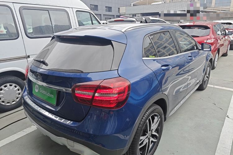 Used Mercedes-Benz GLA 2017 GLA 200 Fashion Model Rear Right 45 Deg