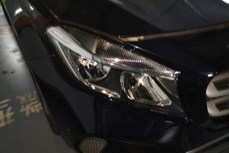 Used Mercedes-Benz GLA 2017 GLA 200 Sport Edition Right Front Headlight