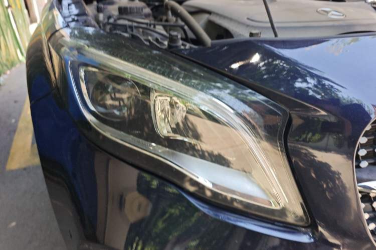 Used Mercedes-Benz GLA 2017 GLA 200 Fashion Model Right Front Headlight