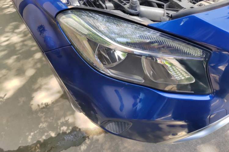 Used Mercedes-Benz GLA 2017 GLA 200 Sport Edition Right Front Headlight