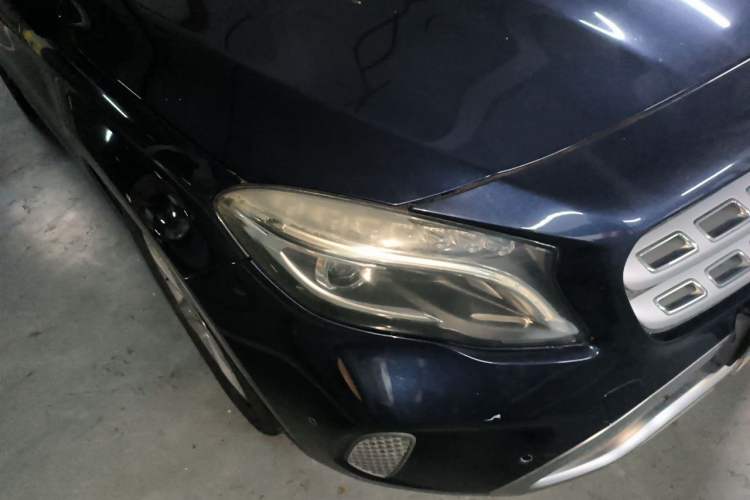 Used Mercedes-Benz GLA 2017 GLA 200 Sport Edition Right Front Headlight