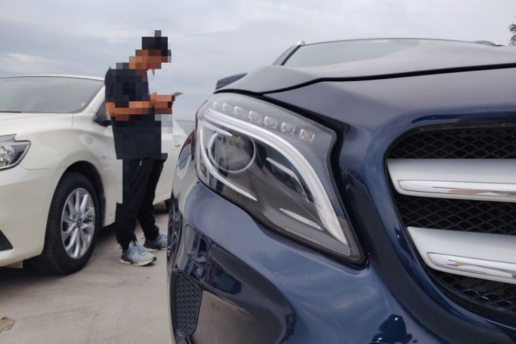 Used Mercedes-Benz GLA 2017 GLA 200 Fashion Model Right Front Headlight