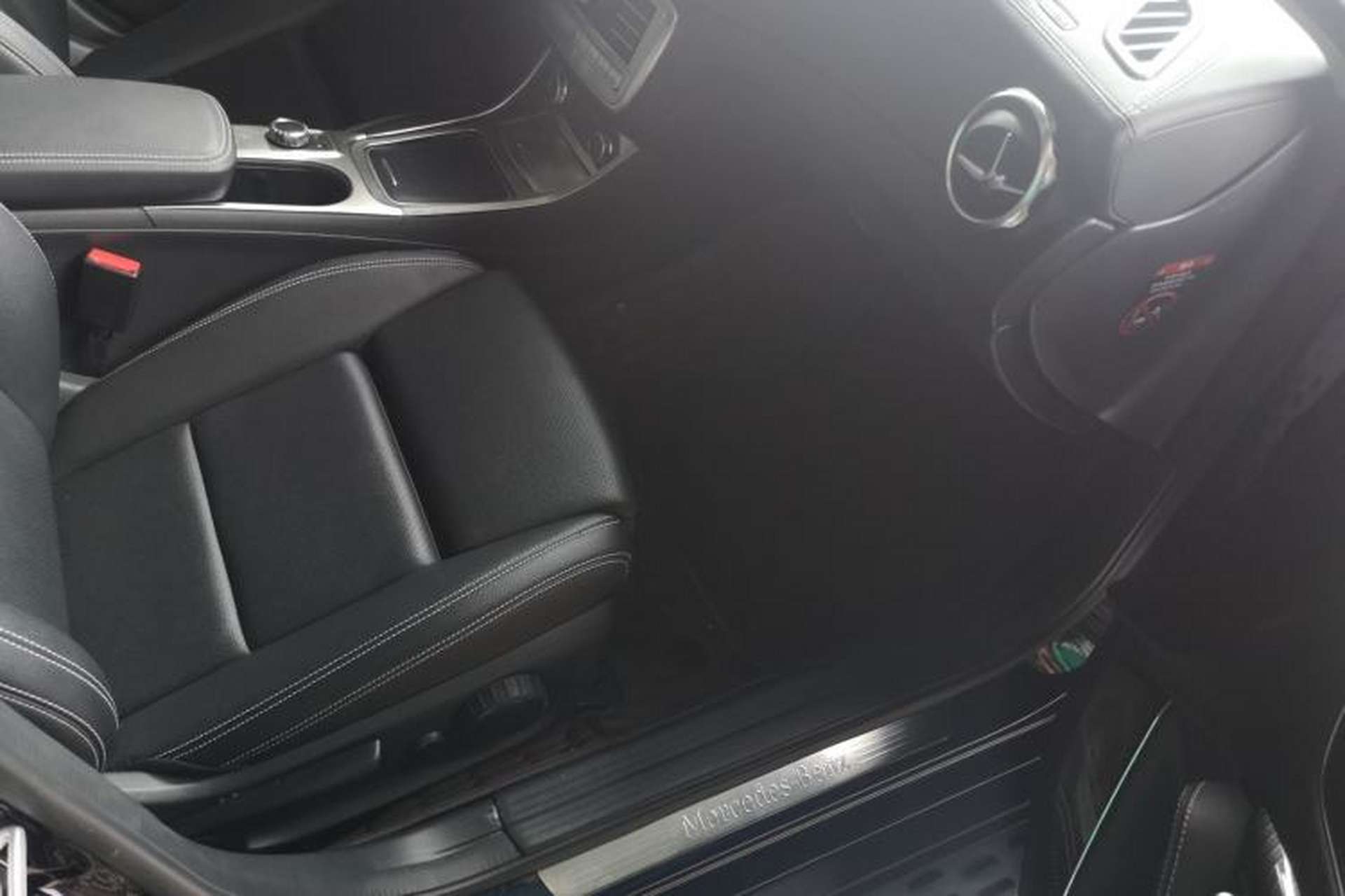 Used Mercedes-Benz GLA 2017 GLA 220 4MATIC Fashion Model Right Front Seat