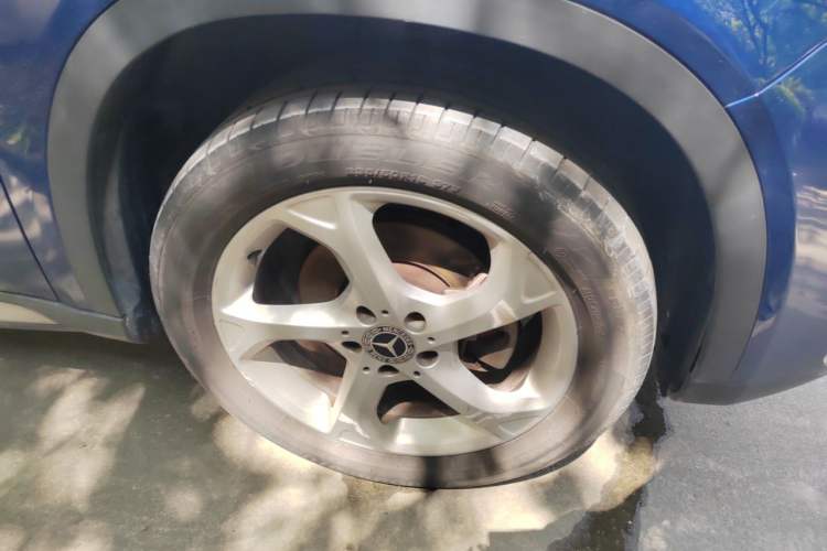 Used Mercedes-Benz GLA 2017 GLA 200 Sport Edition Right Front Wheel Hub