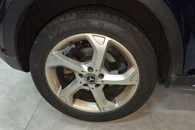 Used Mercedes-Benz GLA 2017 GLA 200 Sport Edition Right Rear Wheel Hub