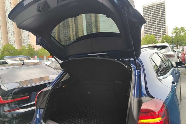 Used Mercedes-Benz GLA 2017 GLA 200 Fashion Model Trunk