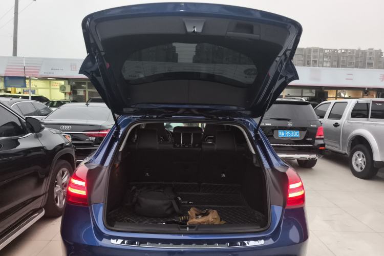 Used Mercedes-Benz GLA 2017 GLA 200 Fashion Model Trunk