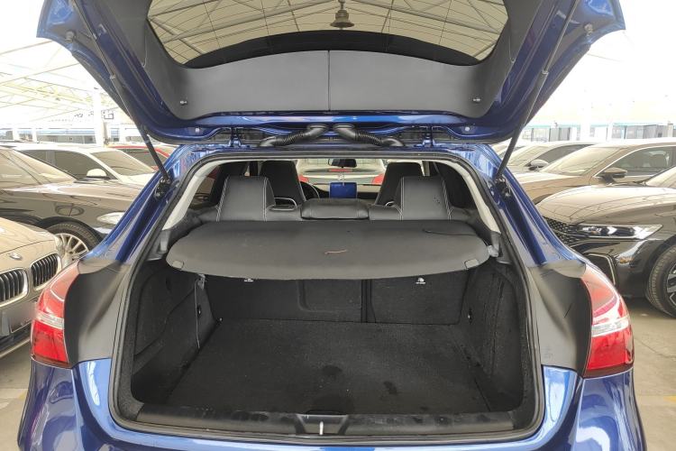 Used Mercedes-Benz GLA 2017 GLA 200 Sport Edition Trunk