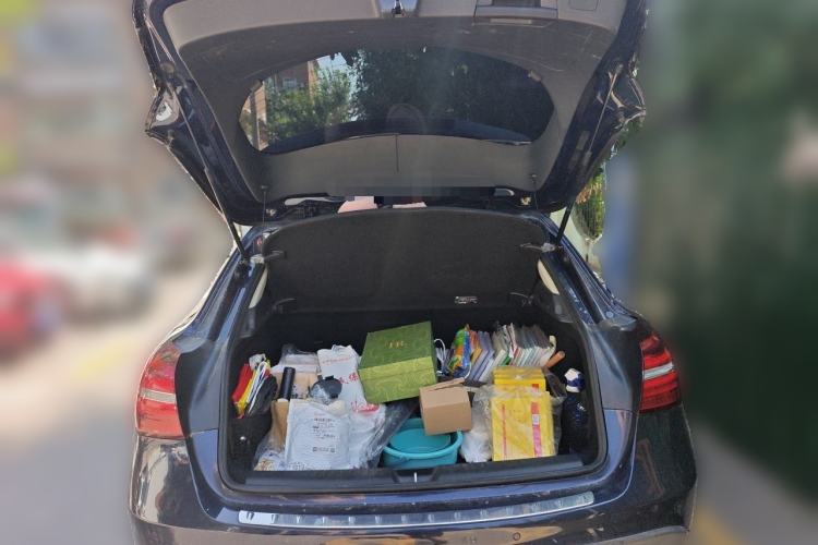 Used Mercedes-Benz GLA 2017 GLA 200 Fashion Model Trunk